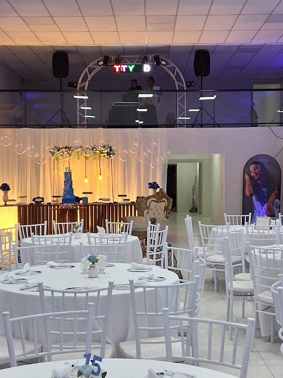 Salão montado para um evento
