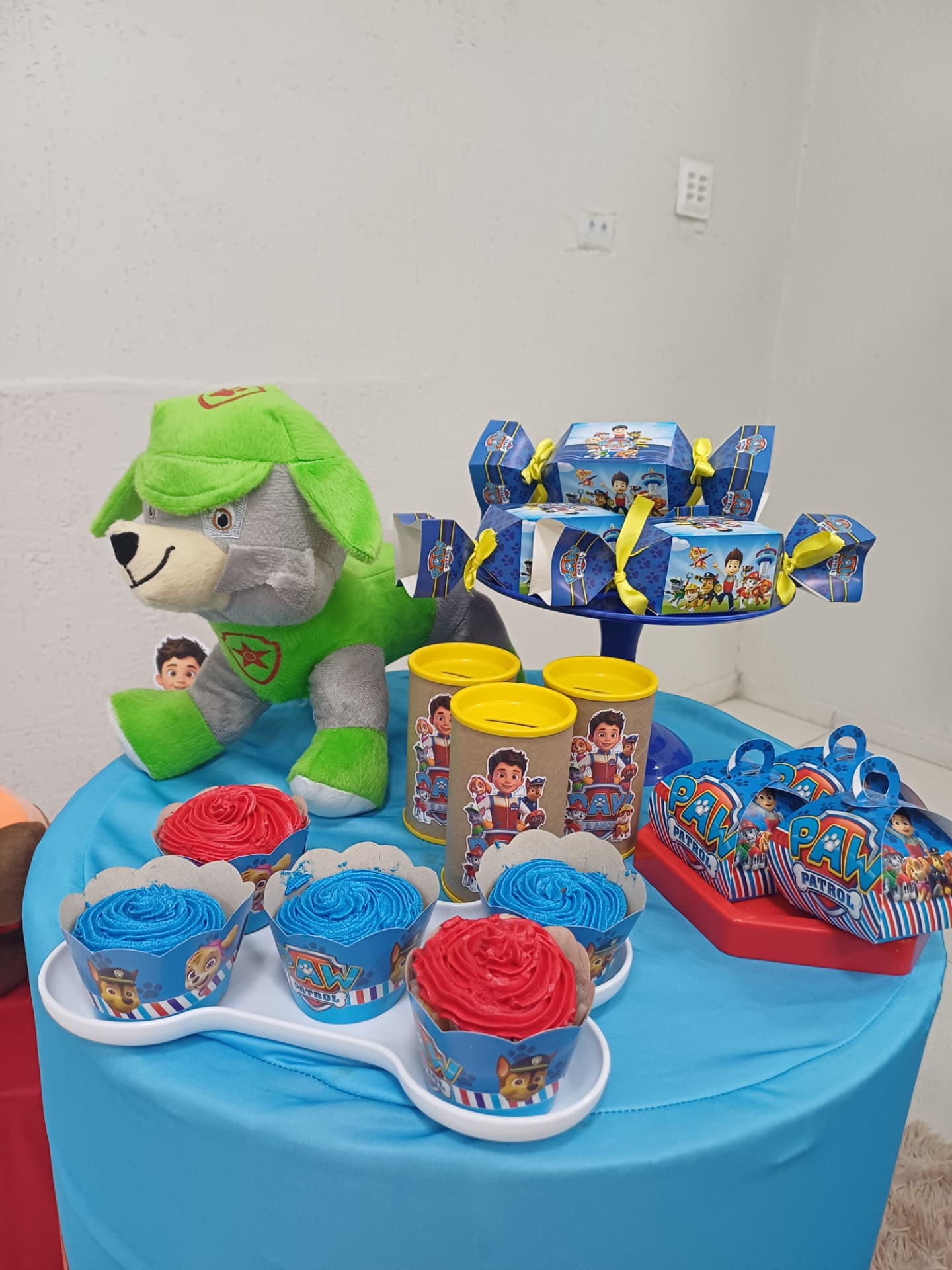 Mesa infantil decorada
